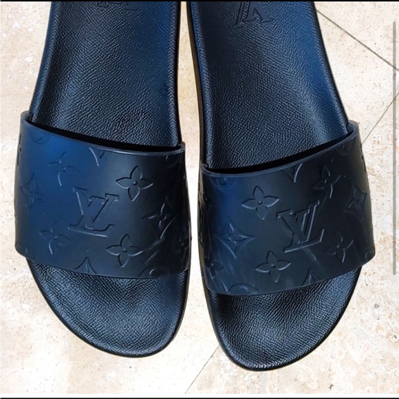 Luis Vuitton waterfront Men’s Slides UK 7 1/2 - US 8 1/2 - Picture 6 of 8